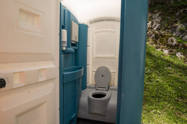 Portable Toilet Options We Offer in Emporium, PA